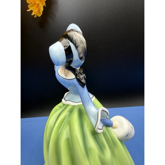 Royal Doulton "Autumn Breeze" HN5272 Pretty Ladies Series Blue & Green Gown 7"H - Picture 11 of 17